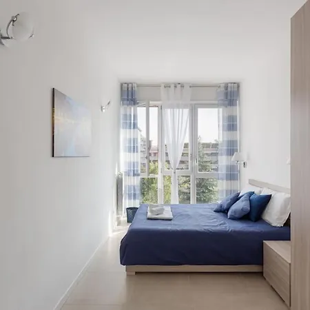Lejlighed Moderno, Luminoso, Spazioso Con Vista Milano