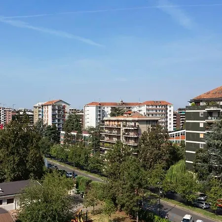 Apartment Moderno, Luminoso, Spazioso Con Vista *